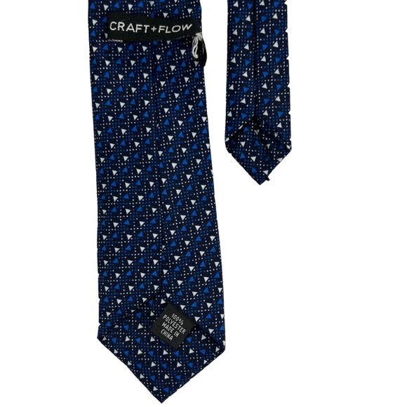 Craft + Flow Boys Kids Geometric Necktie Triangles Blue White 49" - Picture 4 of 11